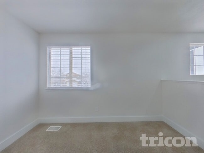 Building Photo - 1141 Cardinal Ave