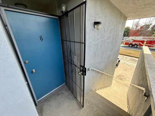Building Photo - **FREE JUNE**    Freshly Renovated 2 bedro...