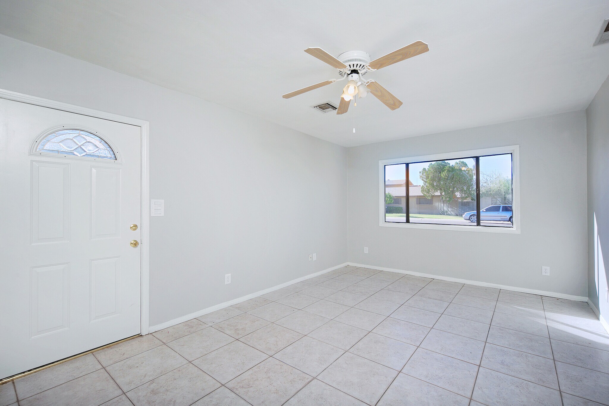 Building Photo - 1206 West 9th Street