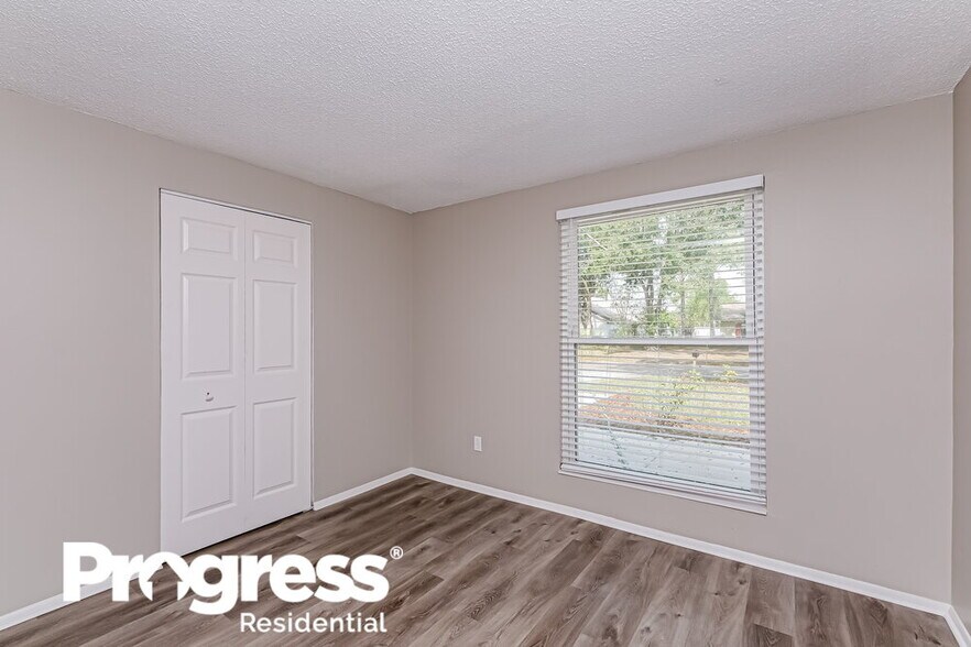 Building Photo - 719 Herlong Ct