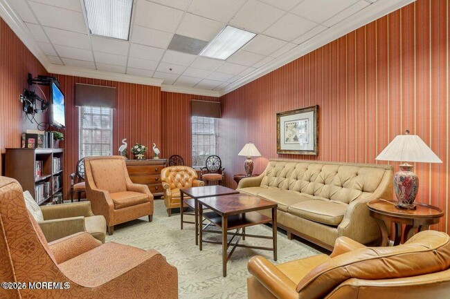 Building Photo - 49 Baltusrol Dr
