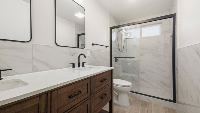 Building Photo - Bright Rambler in Quiet, Convenient Neighborhood