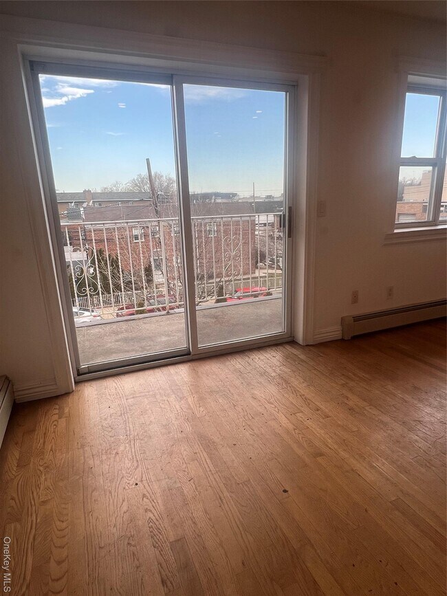 Building Photo - 20-05 Hazen St