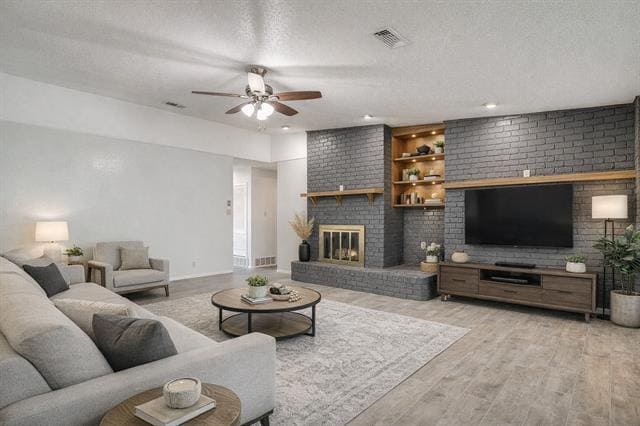 Building Photo - 1225 Crestwood Dr