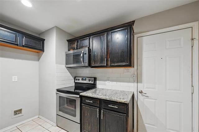 Building Photo - 701 Via Miramonte