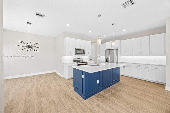 Building Photo - 3542 NW Solange Ct