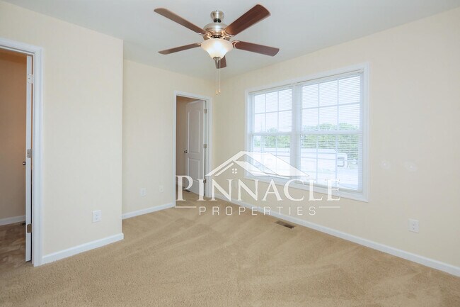 Master Bedroom - 108 Tomahawk Industrial Park