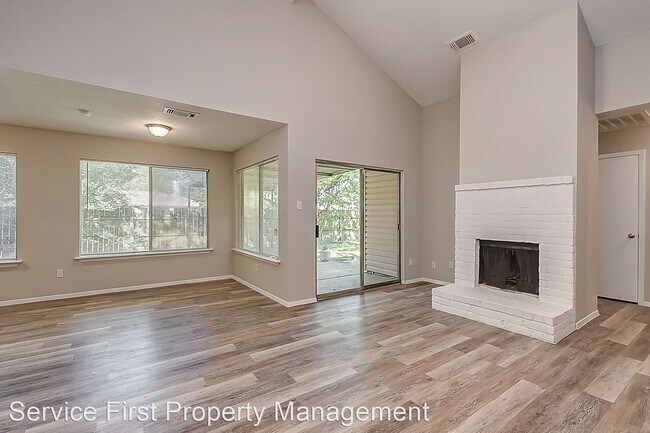 Building Photo - 2 br, 1 bath House - 19458 Cypress Arbor Dr