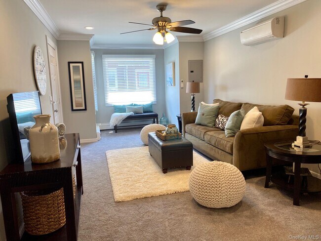 Building Photo - 82 Park Ave