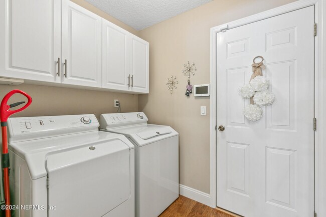 Building Photo - 1408 Tintern Ln