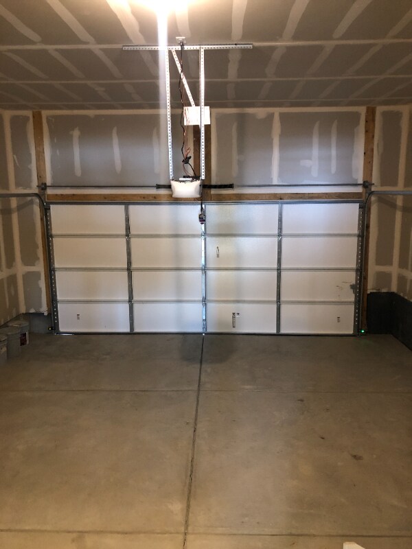 Building Photo - 6054 Holstein Dr