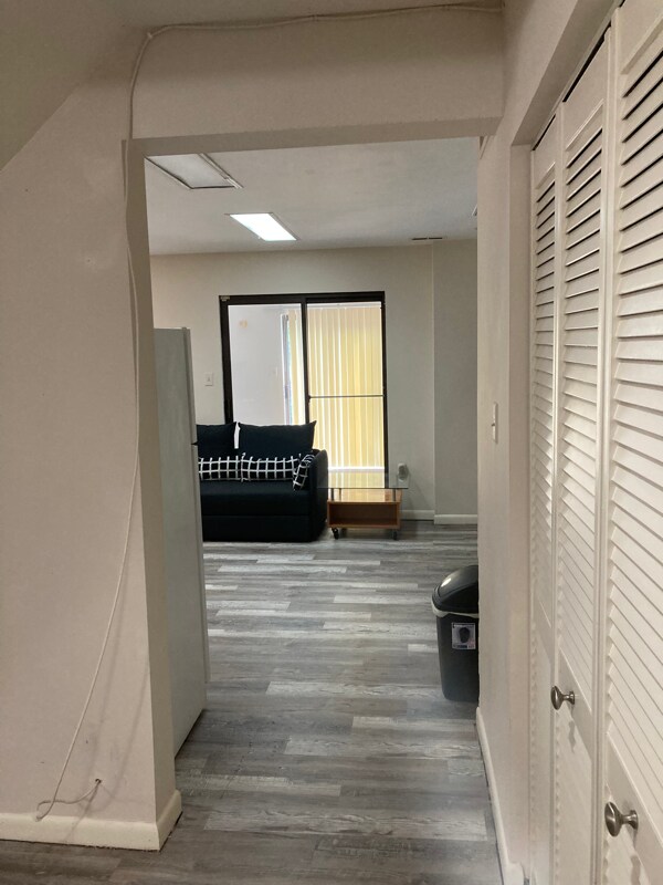 Building Photo - 7608 Carteret Rd