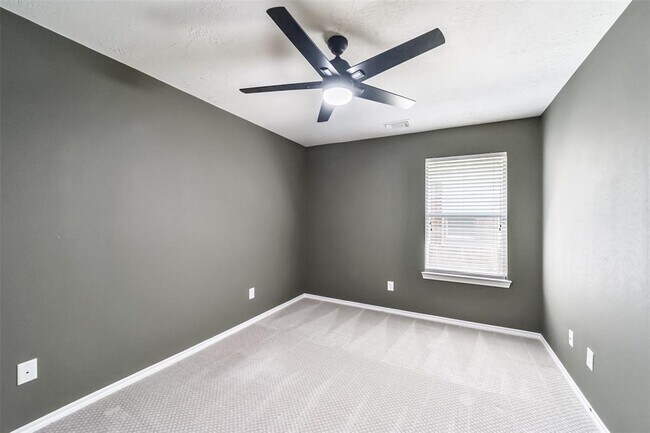 Building Photo - 21341 Terreton Springs Dr