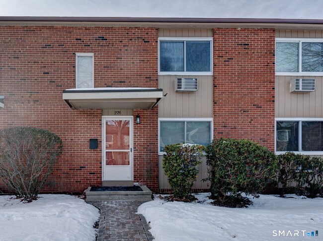 Building Photo - 275 Pierremount Ave