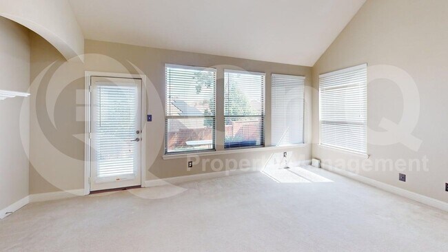 Building Photo - 10236 Marchant Ln