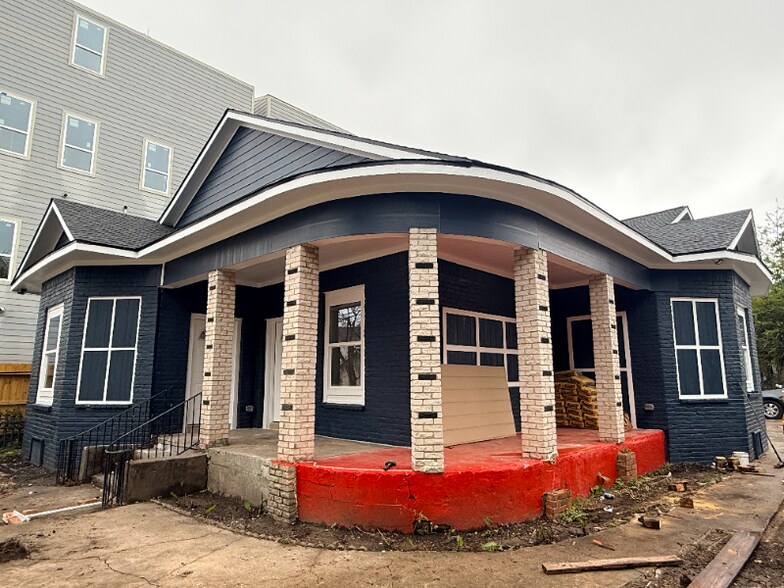 Building Photo - 1519 McKee St