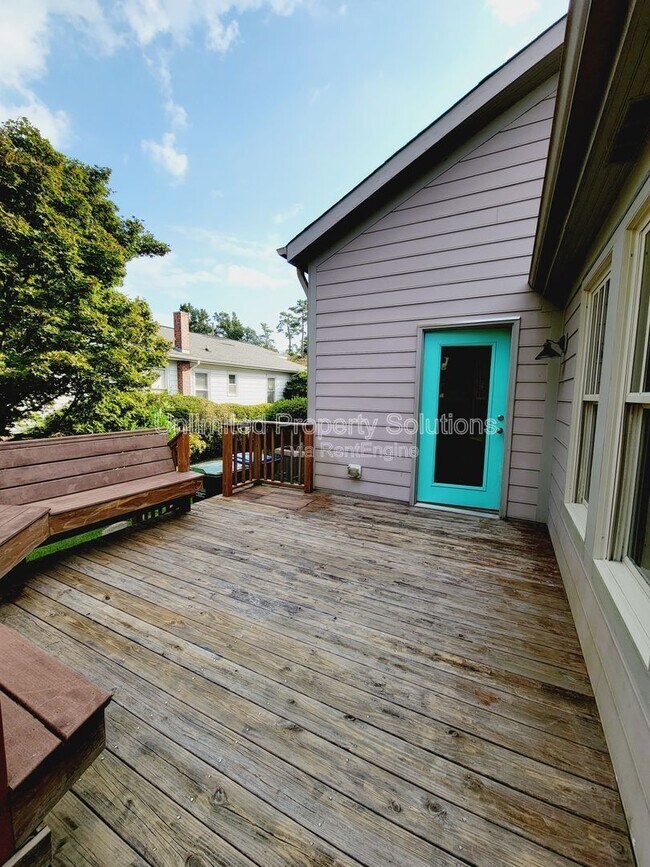 Building Photo - 116 Keaton Ave