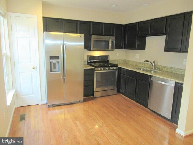 Building Photo - 11307 Amberlea Farm Dr