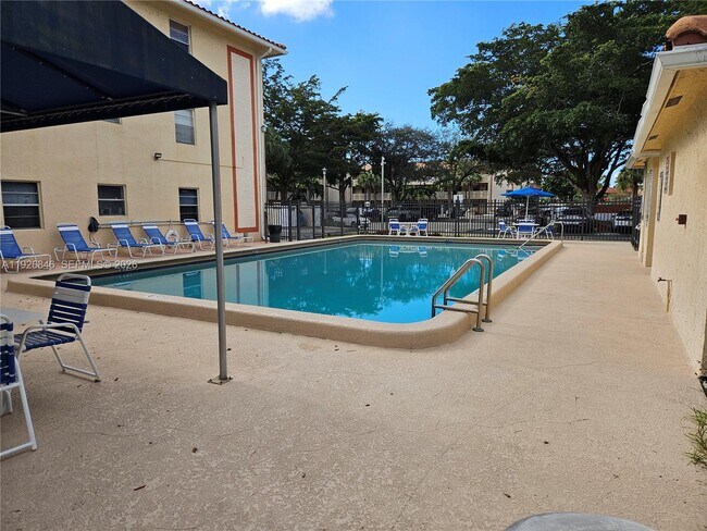 Building Photo - 3272 NW 102nd Terrace