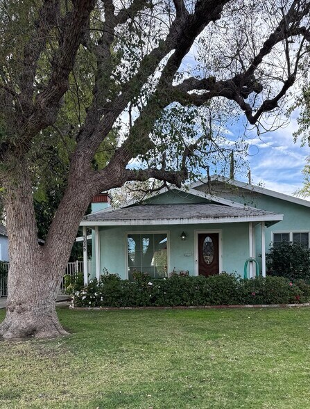 Exterior - 5625 Cantaloupe Ave