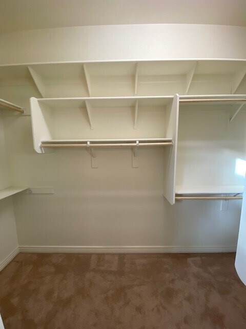 Building Photo - 10245 W Pinnacle Vista Dr