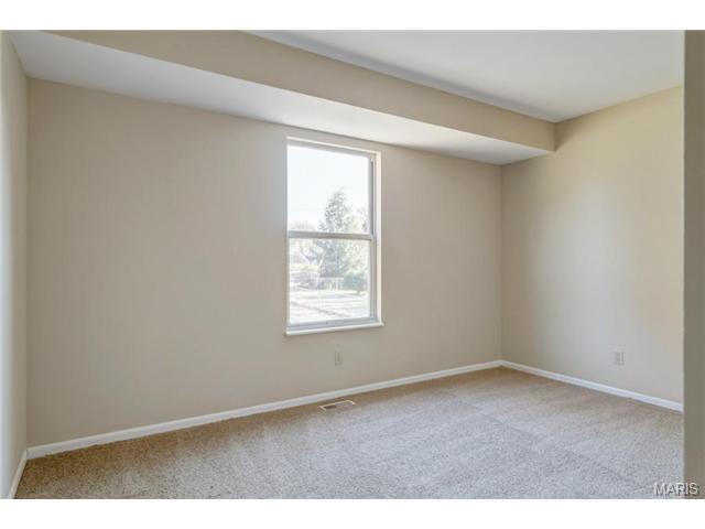 Building Photo - 1280 Golden Gate Ln