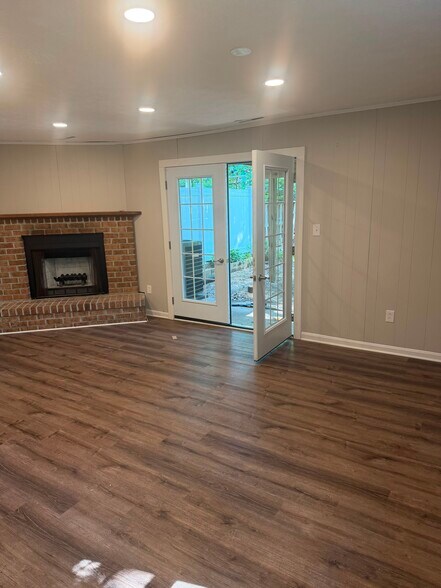 Building Photo - 2836 Aspen Hill Rd