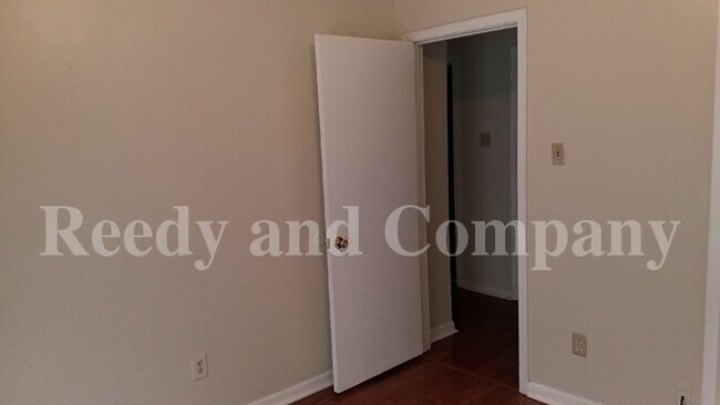 Building Photo - 2864 Randy Cove