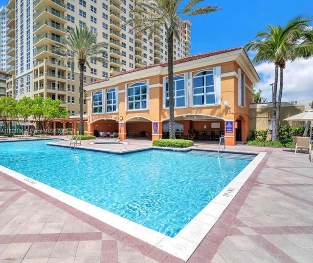 Building Photo - 2080 S Ocean Dr
