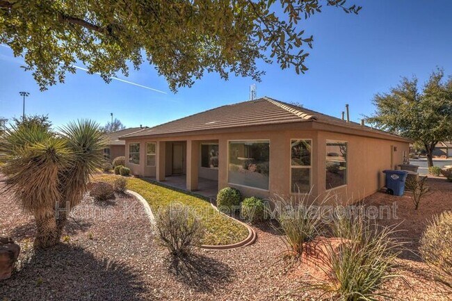 Building Photo - 259 S 300 W