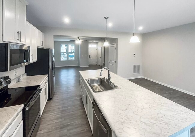 Building Photo - 8707 Red Canyon Way