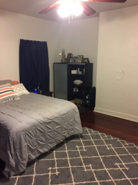 Building Photo - 2816 Edwards Wy