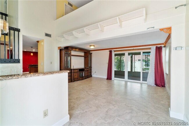 Building Photo - 710 Briarwood Terrace