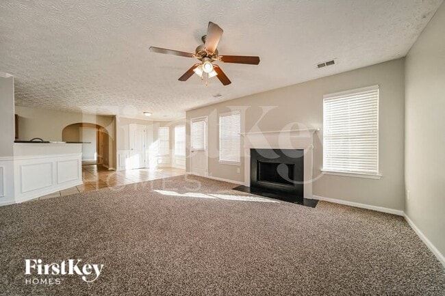 Building Photo - 6496 Snowden Dr