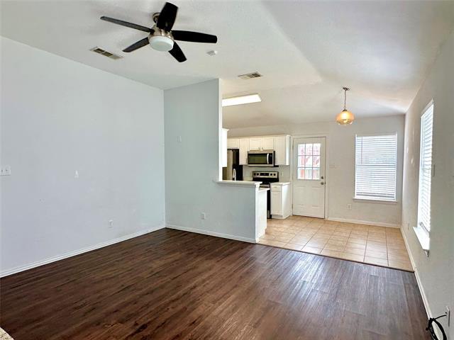 Building Photo - 4924 Mountain Ridge Ln