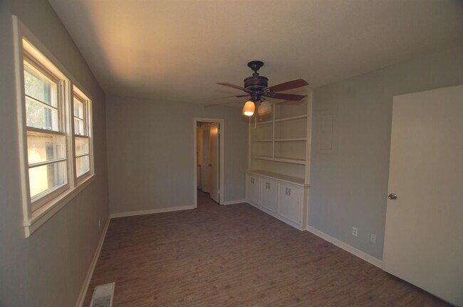 Building Photo - 3102 47th St