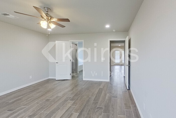 Building Photo - 2803 Bismarck Ave