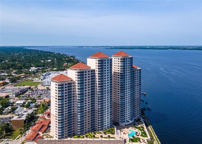 Building Photo - 2110 W First St