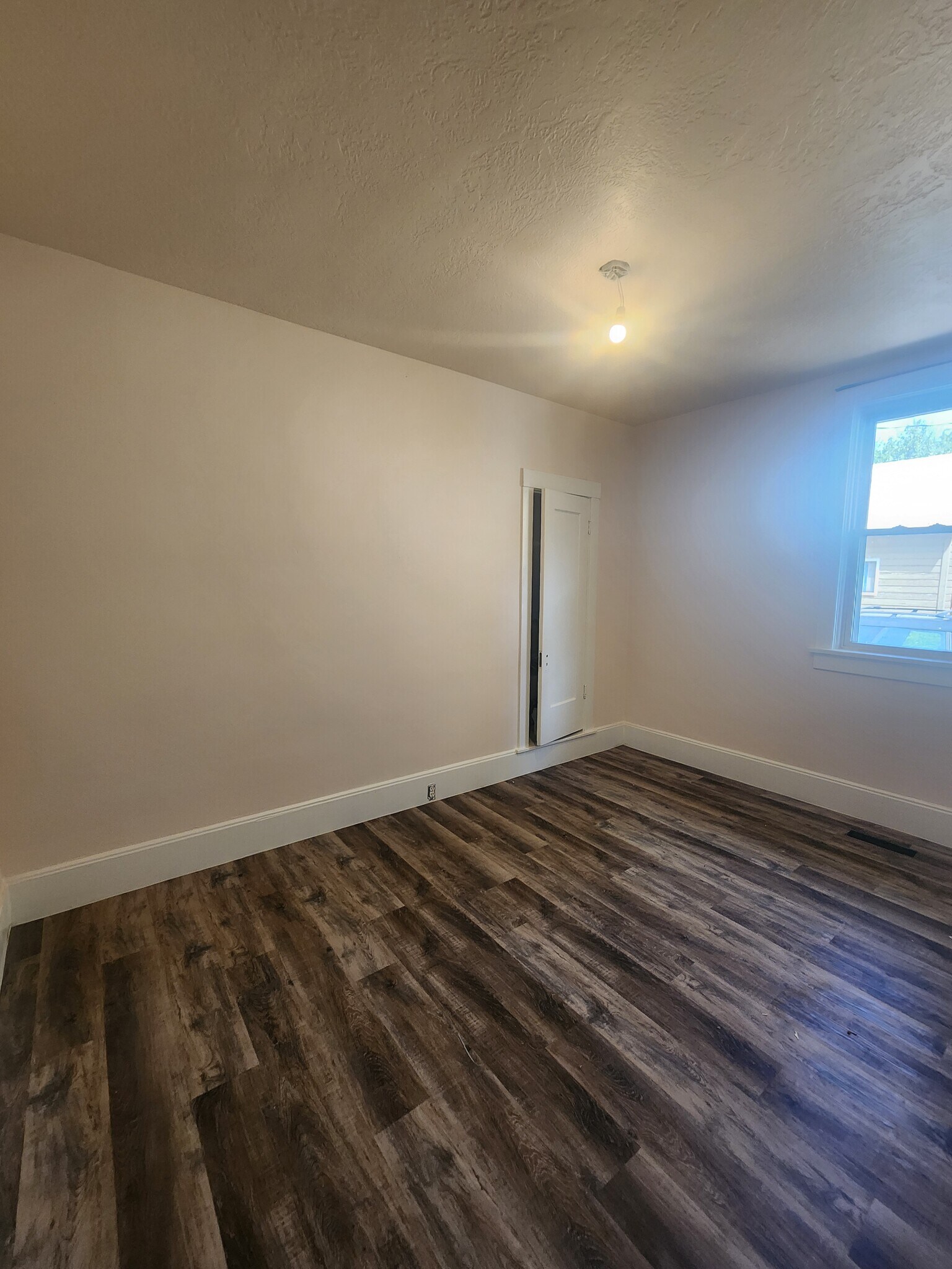Building Photo - 344 S 100 W