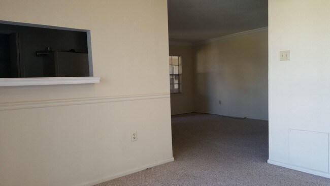 Building Photo - 326 Guilbeau Rd