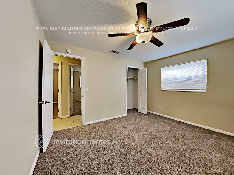 Building Photo - 608 Westchester Ave