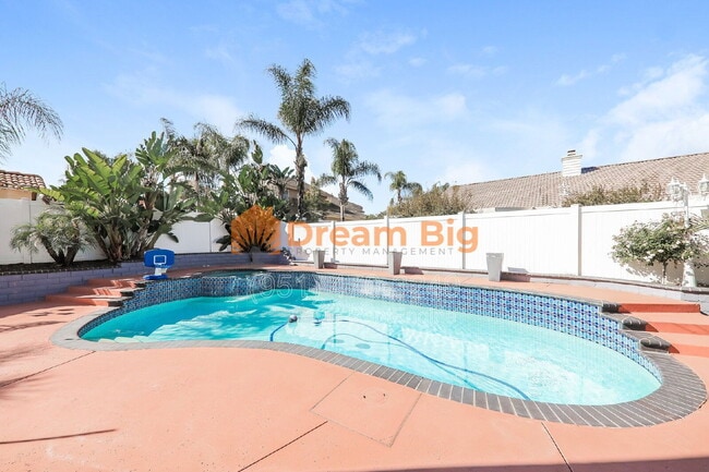 Building Photo - 2712 Toumey Ln