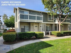 Building Photo - Price Lowered! Ontario 2 bedroom Townhouse