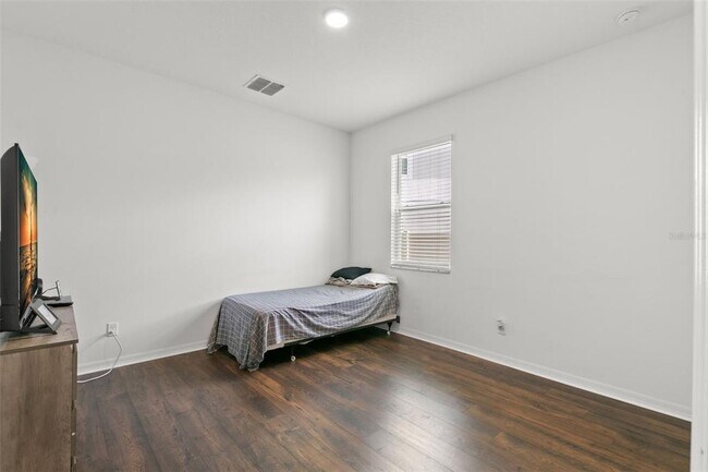 Building Photo - 16044 Sonoma Grv Cir
