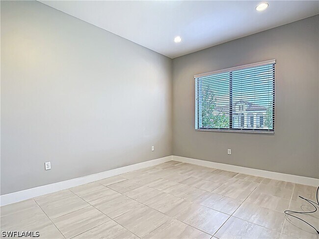 Building Photo - 4909 Gambero Wy