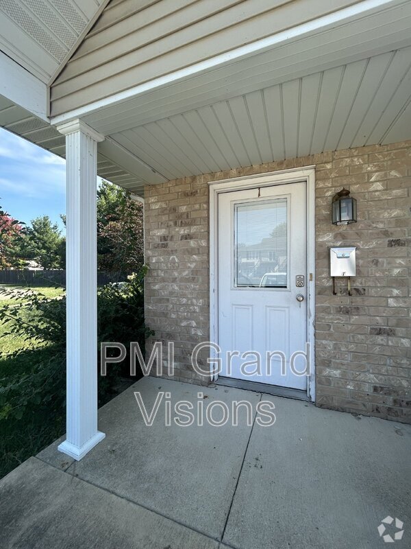 Building Photo - 1308 Arthur Ave