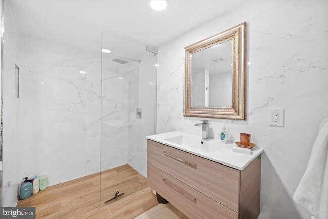 Building Photo - 4214 50th St NW