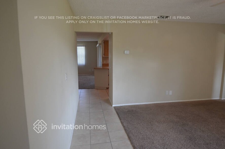 Building Photo - 1123 SE 34th St