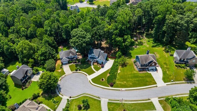 Building Photo - 3687 Vine Spgs