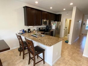 Building Photo - 1370 Turnbridge Dr